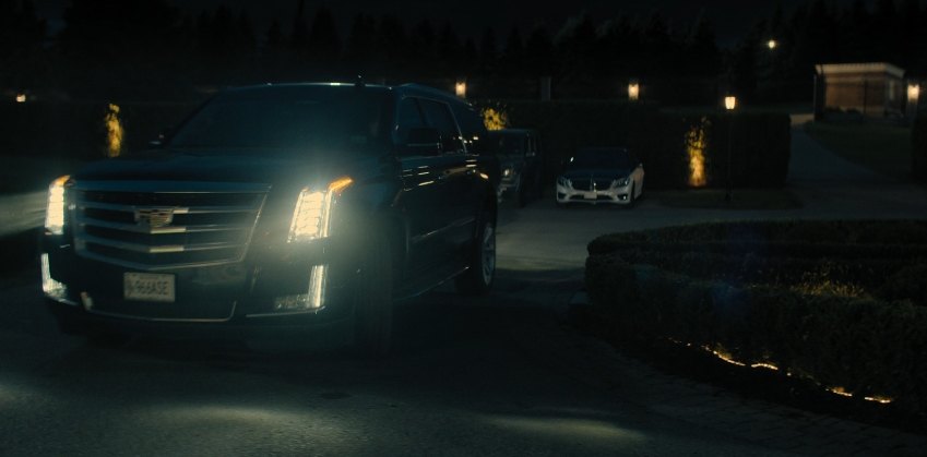 2015 Cadillac Escalade ESV [GMT2KYL]