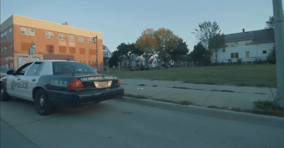 2010 Ford Crown Victoria Police Interceptor [P7B]