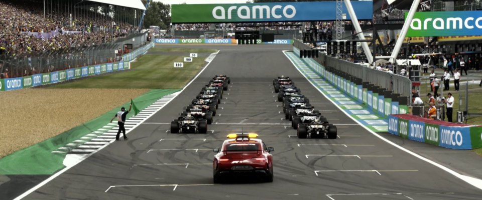 2022 Mercedes-AMG GT 63 S 4Matic+ 'Formula 1 Medical Car' [X290]