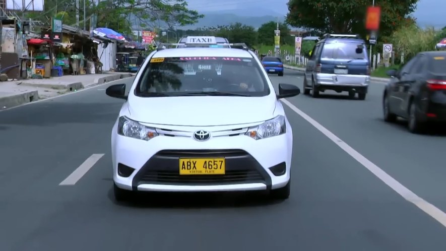 1998 Mitsubishi Adventure