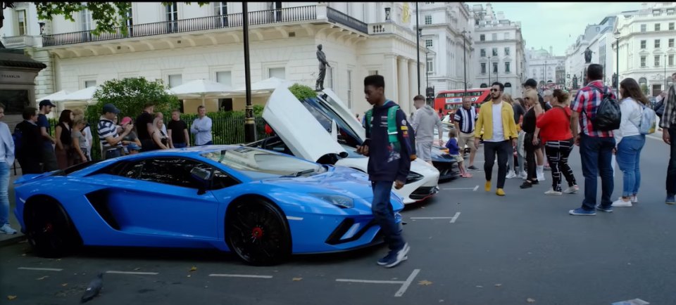 2017 Lamborghini Aventador LP 740-4 S