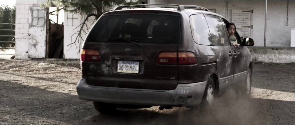 1998 Toyota Sienna LE [MCL10]