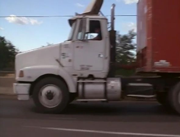 1988 WhiteGMC WIA 42T