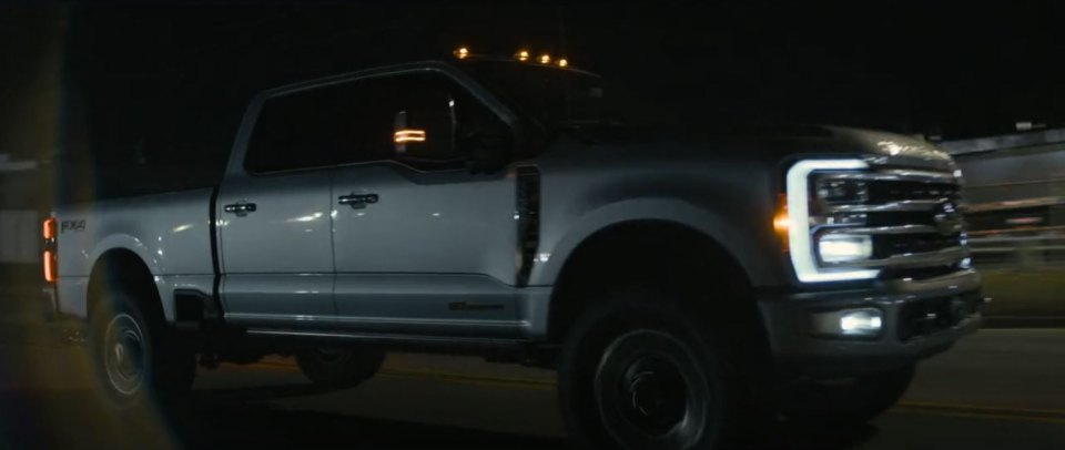Ford F-Series Super Duty Crew Cab FX4