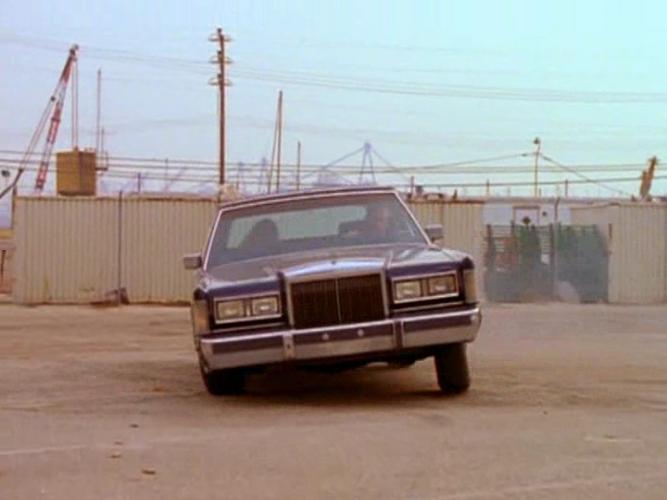 1988 Lincoln Town Car [54D]