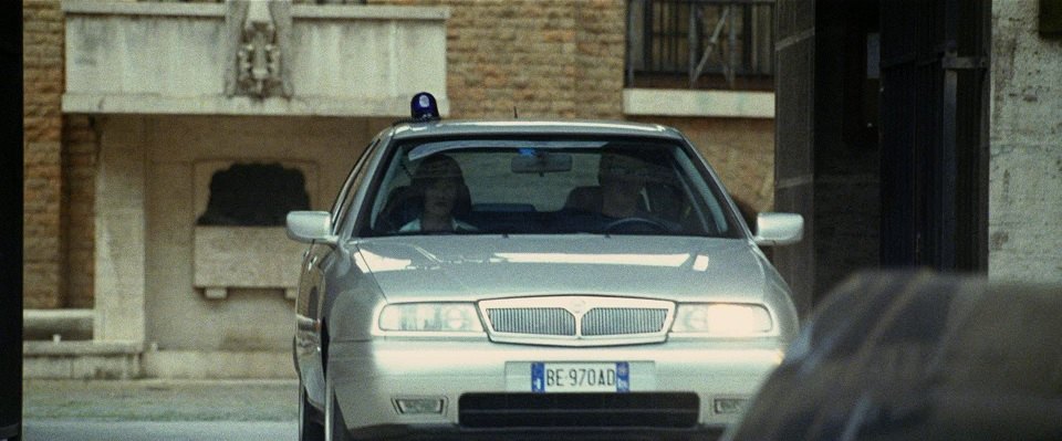 IMCDb.org: 1999 Lancia Kappa 2.4 LS [838] in "Ocean's Twelve, 2004"