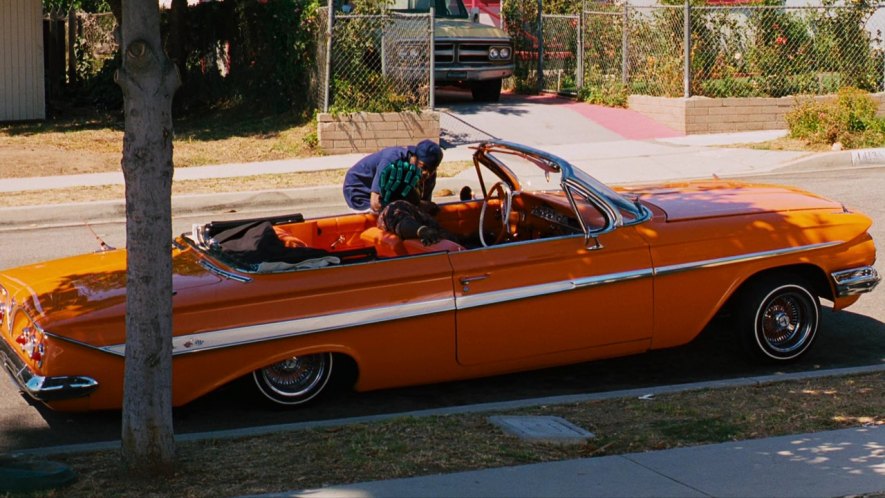 1961 Chevrolet Impala Convertible 1867 