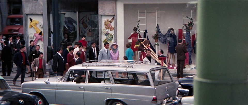 1966 Mercedes-Benz 200 Universal IMA [W110]