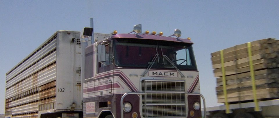 Mack R-Series, Kris Kristoffersons Rubber Duck R.D. Trucking