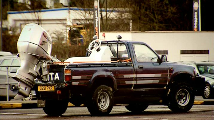 1989 Toyota Hilux 2.4 D 4x4 [LN105]