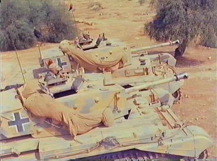 1943 Leyland A27M Cruiser Tank Mk.VIII Cromwell Mk.IV Modified for Movie