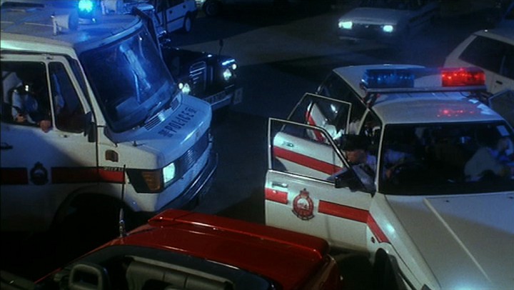 1977 Mercedes-Benz 207 D HK Police [T1]