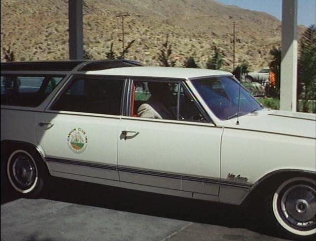 1965 Oldsmobile Vista Cruiser