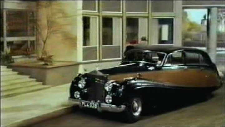 1954 RollsRoyce Silver Wraith Freestone Webb DLW44 