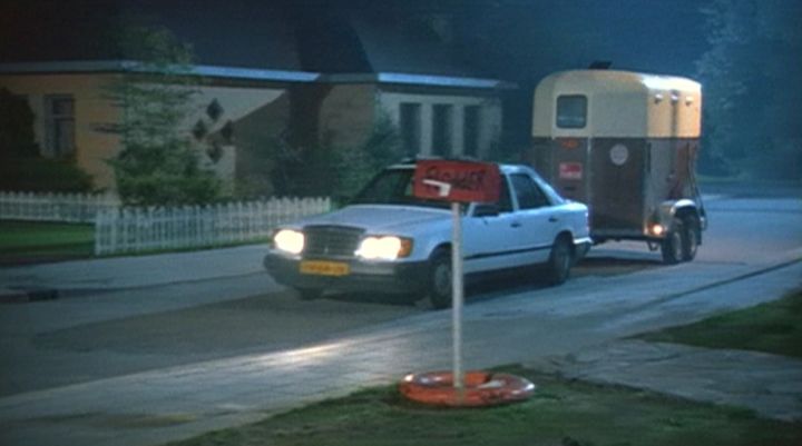 1985 Mercedes-Benz [W124]