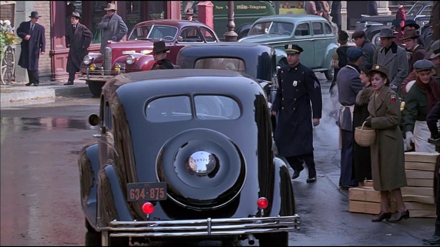 1934 Chrysler Airflow Eight CU 