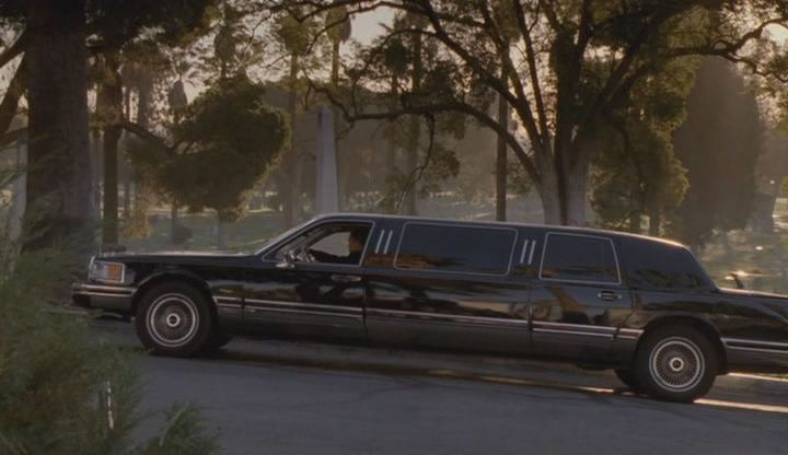 1993 Lincoln Town Car Stretched Limousine