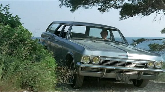 1965 Chevrolet Impala Wagon [16435]