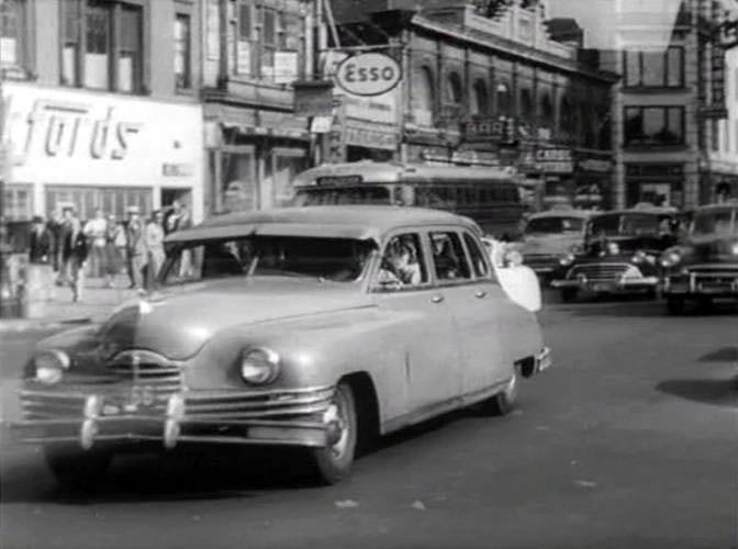 1948 Packard Super Eight 7-Passenger Sedan Henney [2222]