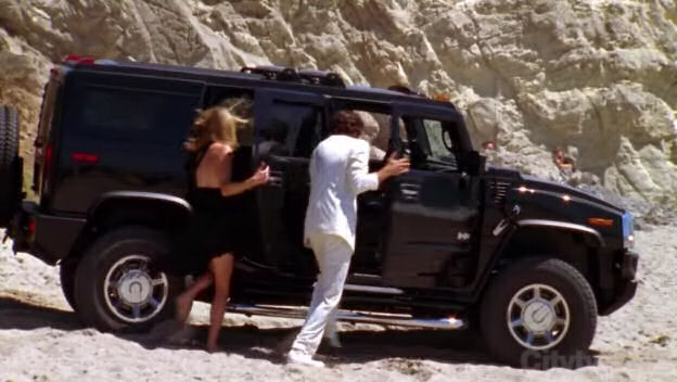 2006 Hummer H2 [GMT820]