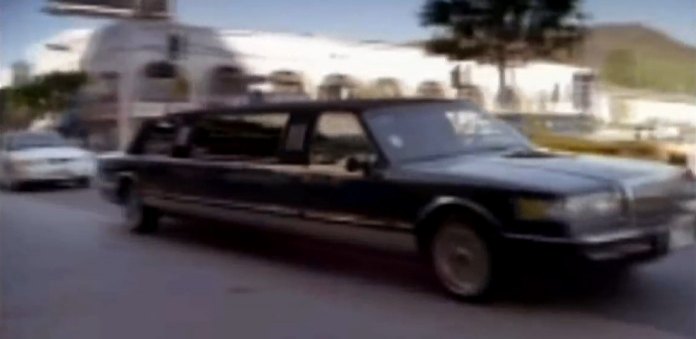 1995 Lincoln Town Car Stretched Limousine