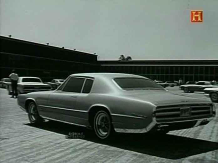 1967 Ford Thunderbird