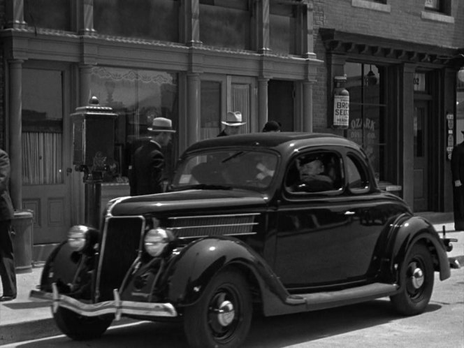 1936 Ford V8 Standard 5-Window