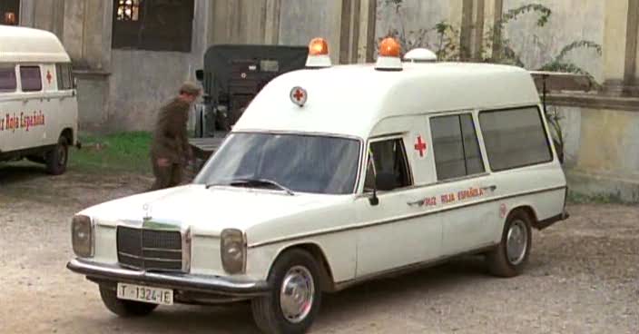 1970 Mercedes-Benz 230 Ambulance Binz Europ 1200 L [W114]