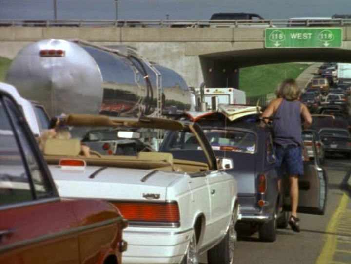 1986 Chrysler LeBaron Convertible [KCP27]