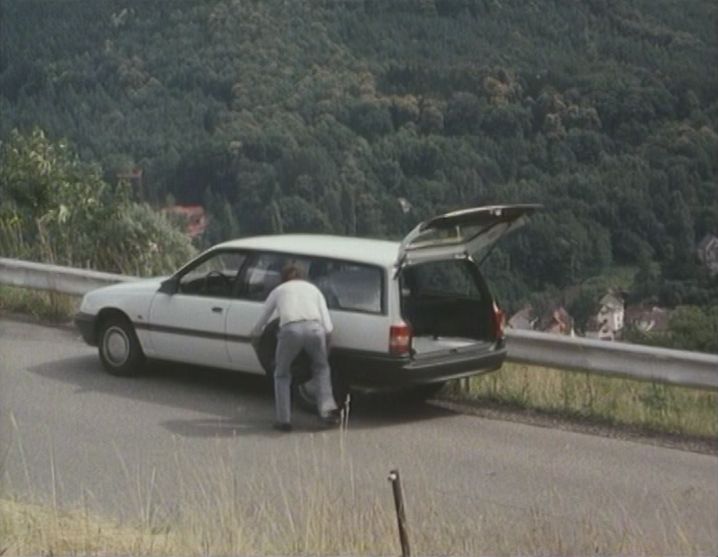 1987 Opel Omega Caravan A 