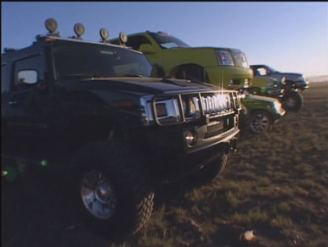 2003 Hummer H2 [GMT820]