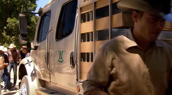 Freightliner Business Class M2 Crew Cab