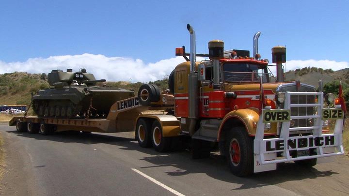 1975 Kenworth W-924