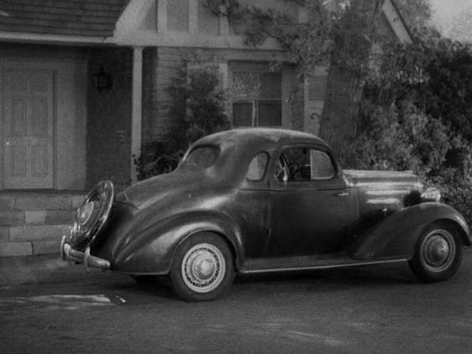 1935 Chevrolet Master De Luxe Coupe