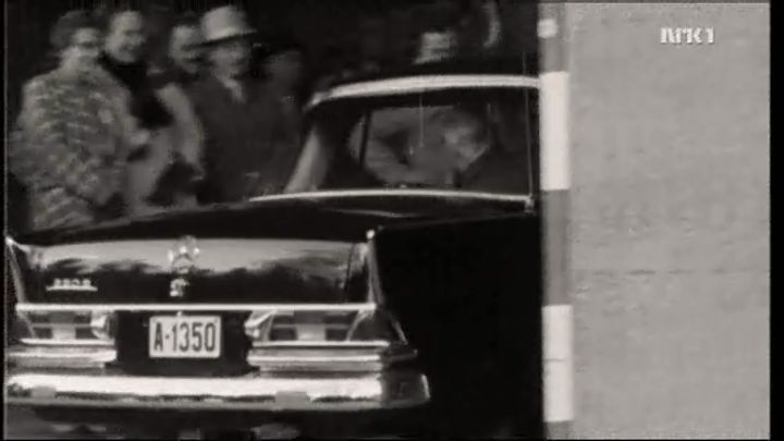 MercedesBenz 220 S W111 in Tilbake til 60tallet Documentary