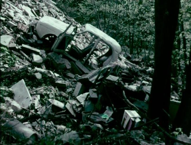 1956 Renault Dauphine in Hold byen ren Short Movie 1969