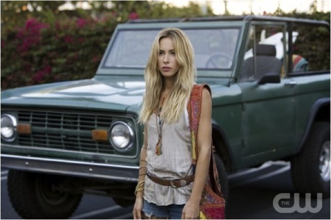 ivy 90210 car