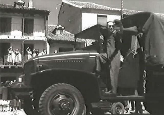 1941 GMC CCKW 353 2½-ton 6x6 Cargo Truck LWB