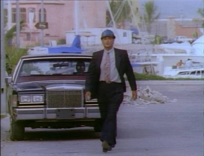 1986 Lincoln Town Car [54D]