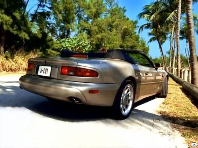 1997 Aston Martin DB7 Volante