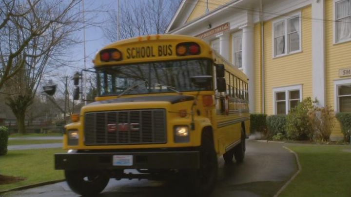 1994 GMC CV200 Blue Bird