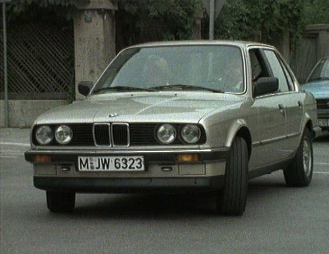 1986 BMW 320i [E30]