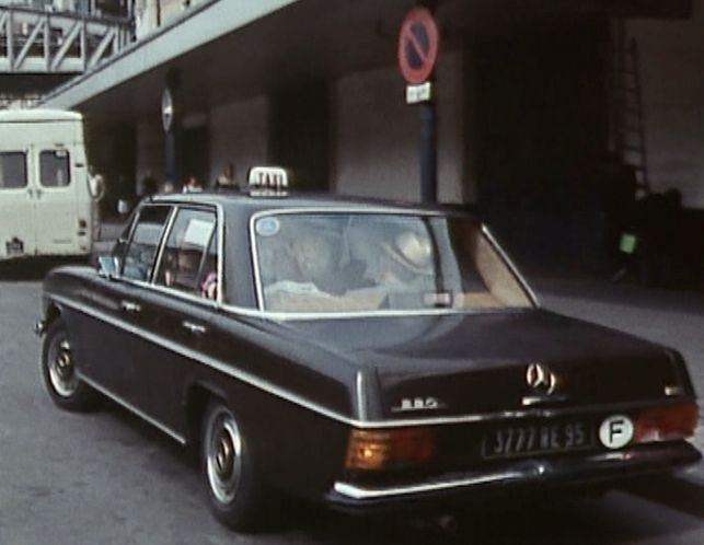 1972 Mercedes-Benz 220 [W115]