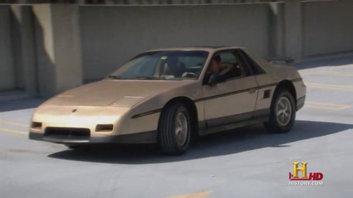 1986 Pontiac Fiero 2m6