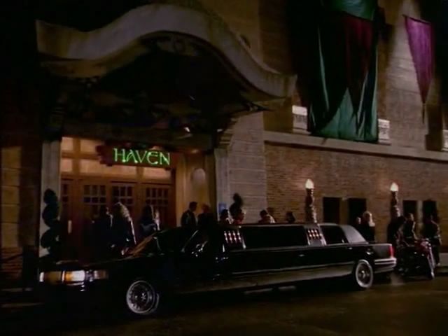 1990 Lincoln Town Car Stretched Limousine