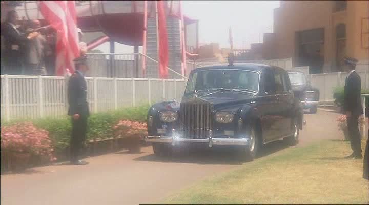 1968 Rolls-Royce Phantom VI Limousine by H.J.Mulliner, Park Ward