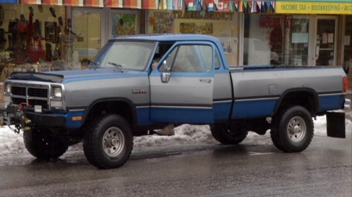 1991 Dodge Power Ram W-250 Club Cab [AW]