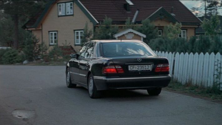 2002 Mercedes-Benz E 220 CDI Elegance [W210]