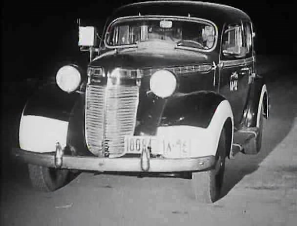 1937 Chrysler Royal Touring Sedan [C-16]