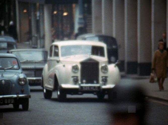 1953 Rolls-Royce Silver Wraith Touring Saloon by James Young